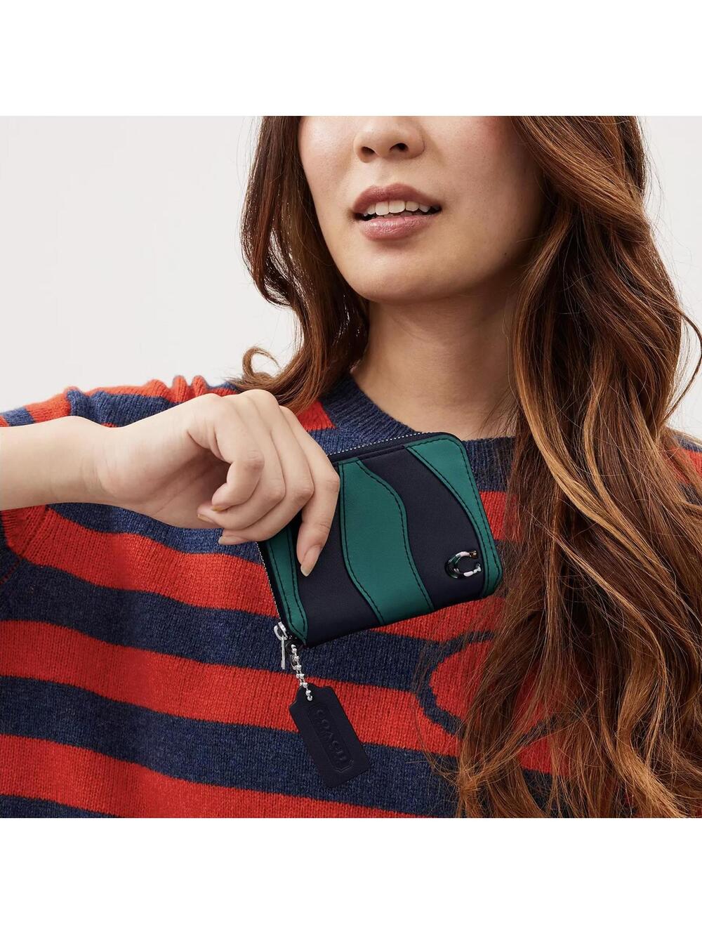 Coach Zip Around Wallet In Wavy Stripe Upcrafted Leather Midnight Navy/Green - Picture 6 of 9